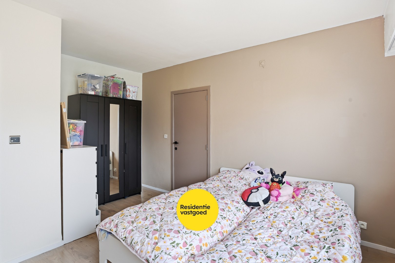 Volledig instapklare bungalow met praktijkruimte 