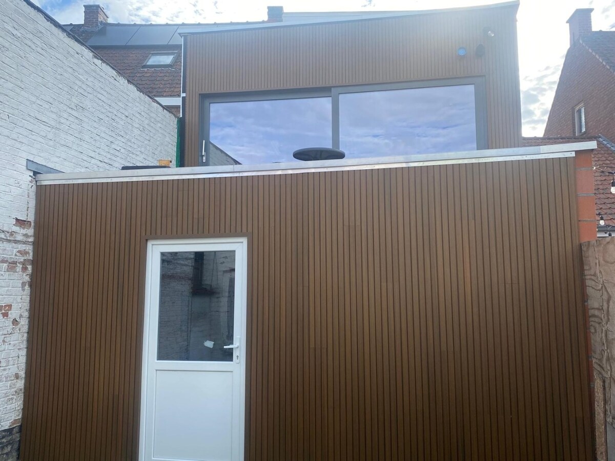 Fantastisch gelegen woning te Waregem ! 