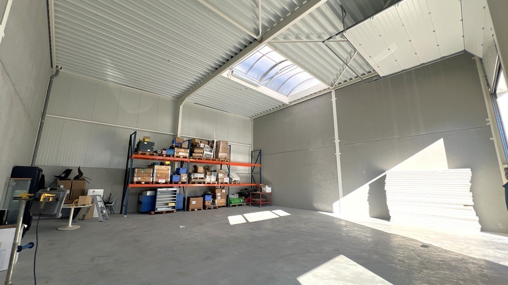 Magazijn te koop in Heermeers Green Business Park in Evergem