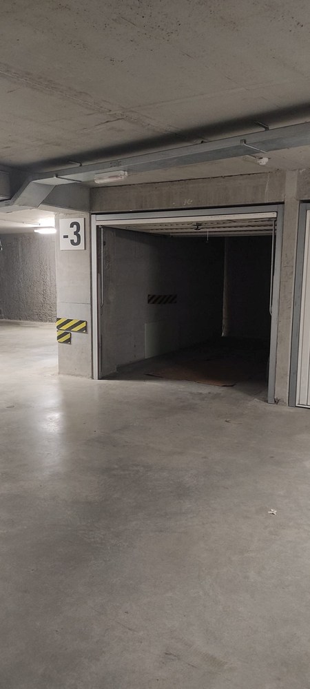 Garage simple à Zoutelaan, dans la résidence Sir Anthony. 