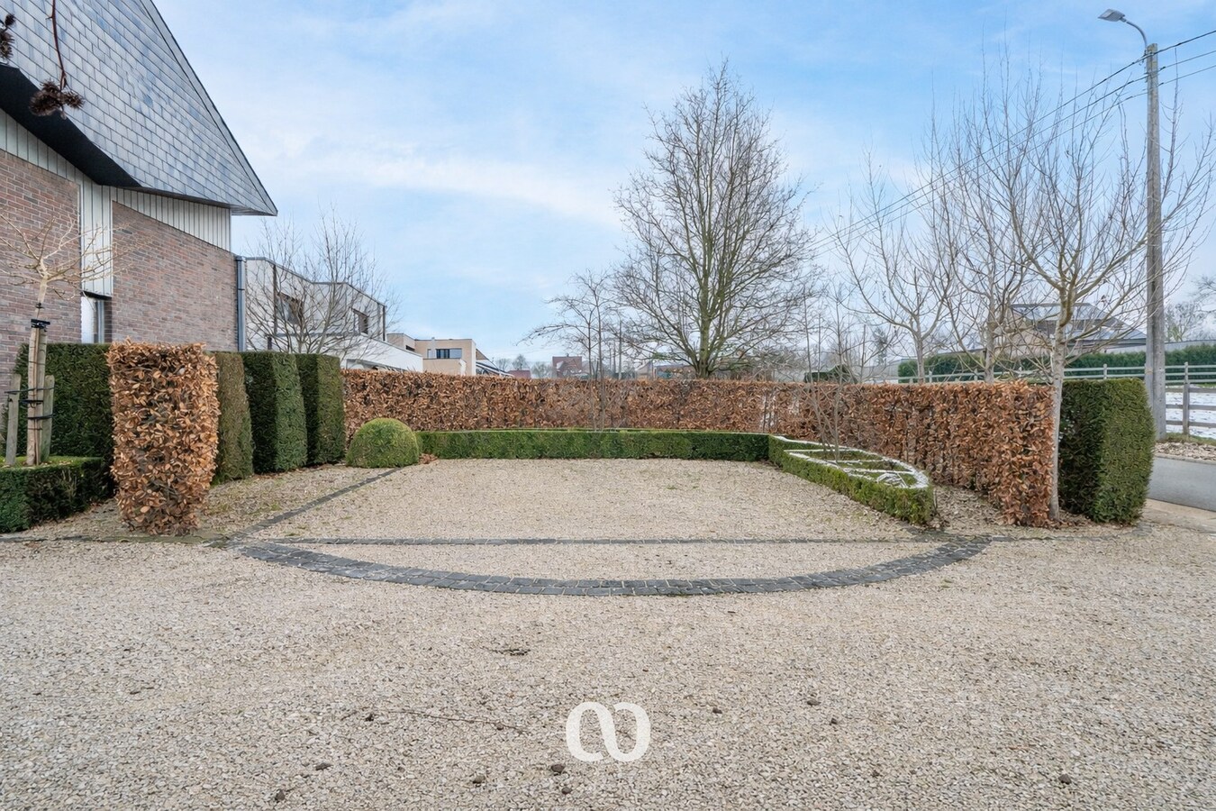 Bijzondere architectenwoning in groene en rustige omgeving 