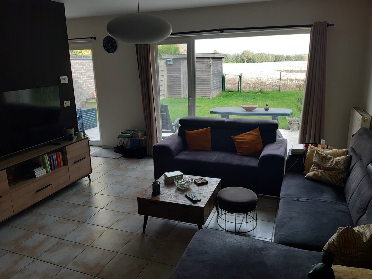 Aangename woning (Half Open). 