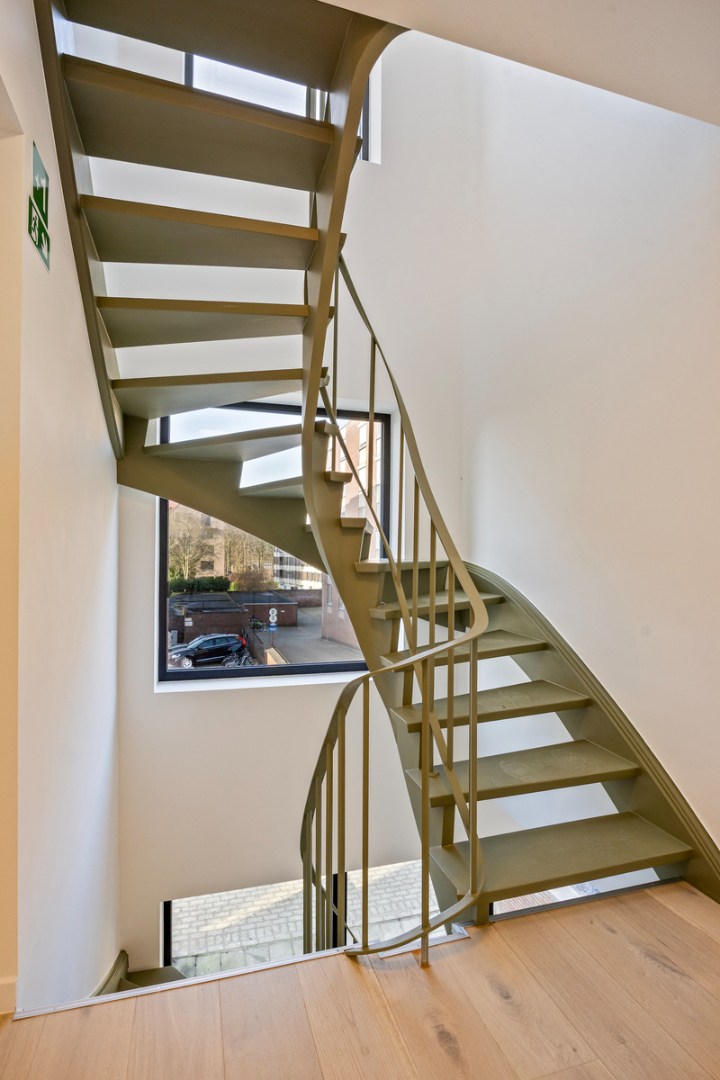 Volledig gerenoveerd en gemeubelde studentenkamer met privé badkamer en tuin - EPC A! 