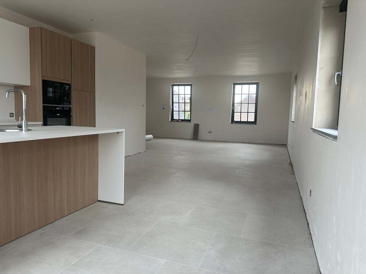 Nieuw duplex appartement met 3 slpks. en terras van 31 m² 
