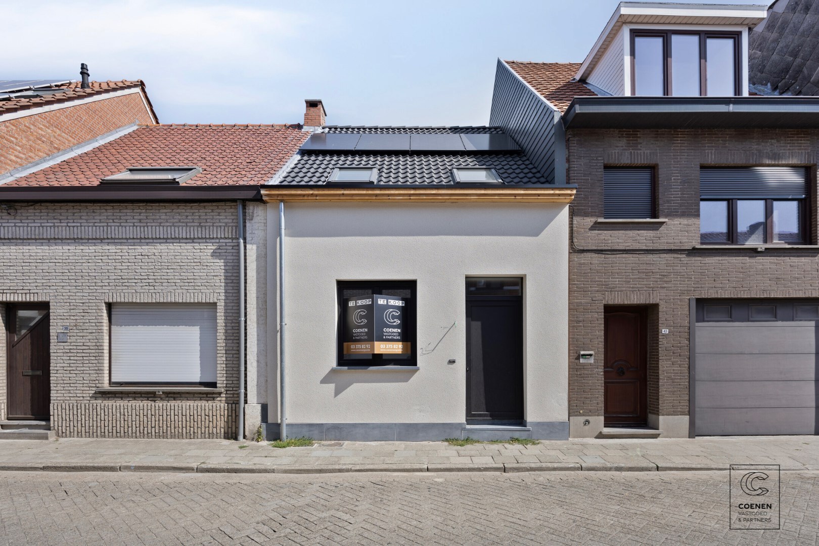 Prachtig, volledig gerenoveerde woning met 3 slaapkamers op een toplocatie te Turnhout! 