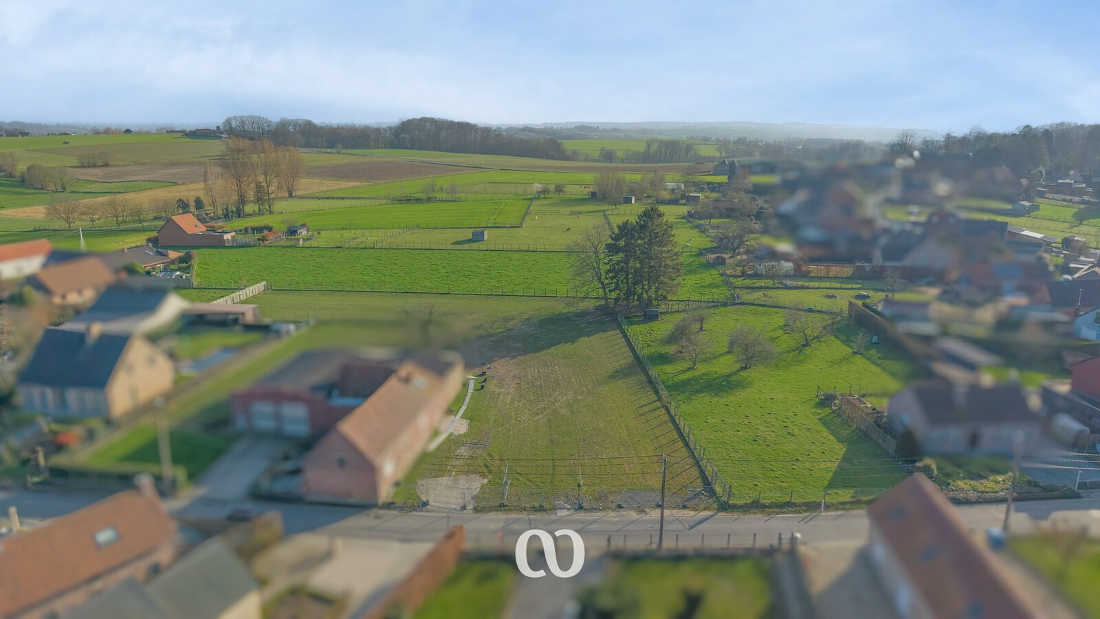 Prachtig gelegen zuid gerichte bouwgrond 