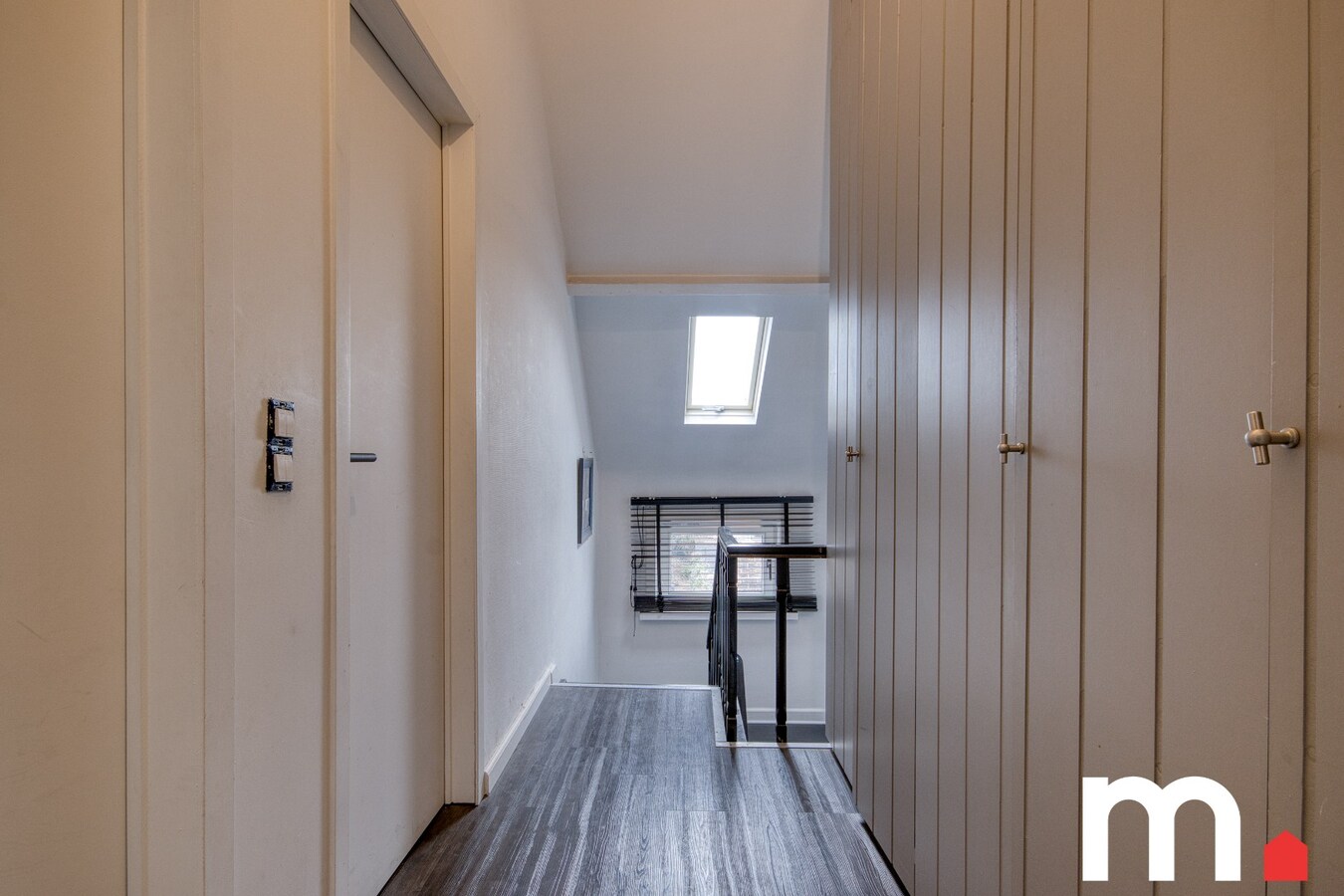 Karaktervolle, gerenoveerde herenwoning met 5 slaapkamers in Bissegem (Kortrijk) ! 