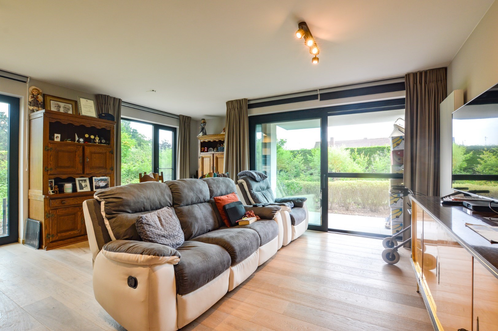 Comfortabele serviceflat in Varsenare 