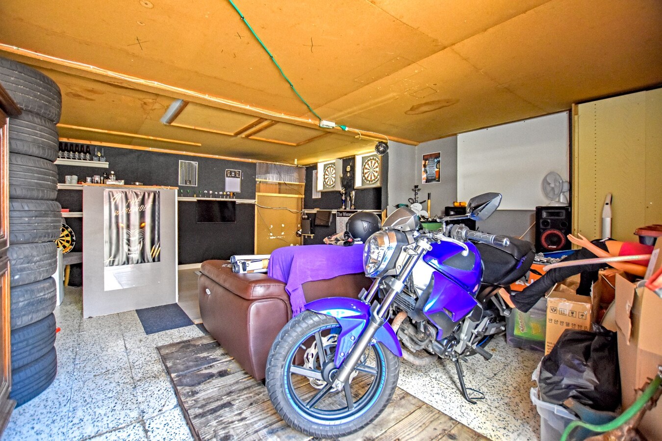 Ruime gezinswoning met 3 slaapkamers en garage te Langemark 