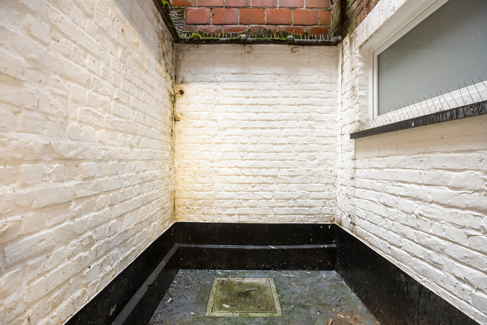 Ruime en centraal gelegen woning met dubbele garage 