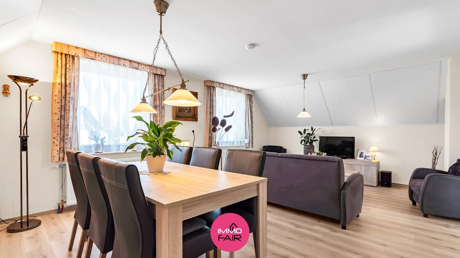 Royale gezinswoning in een geliefde omgeving in Eisden 