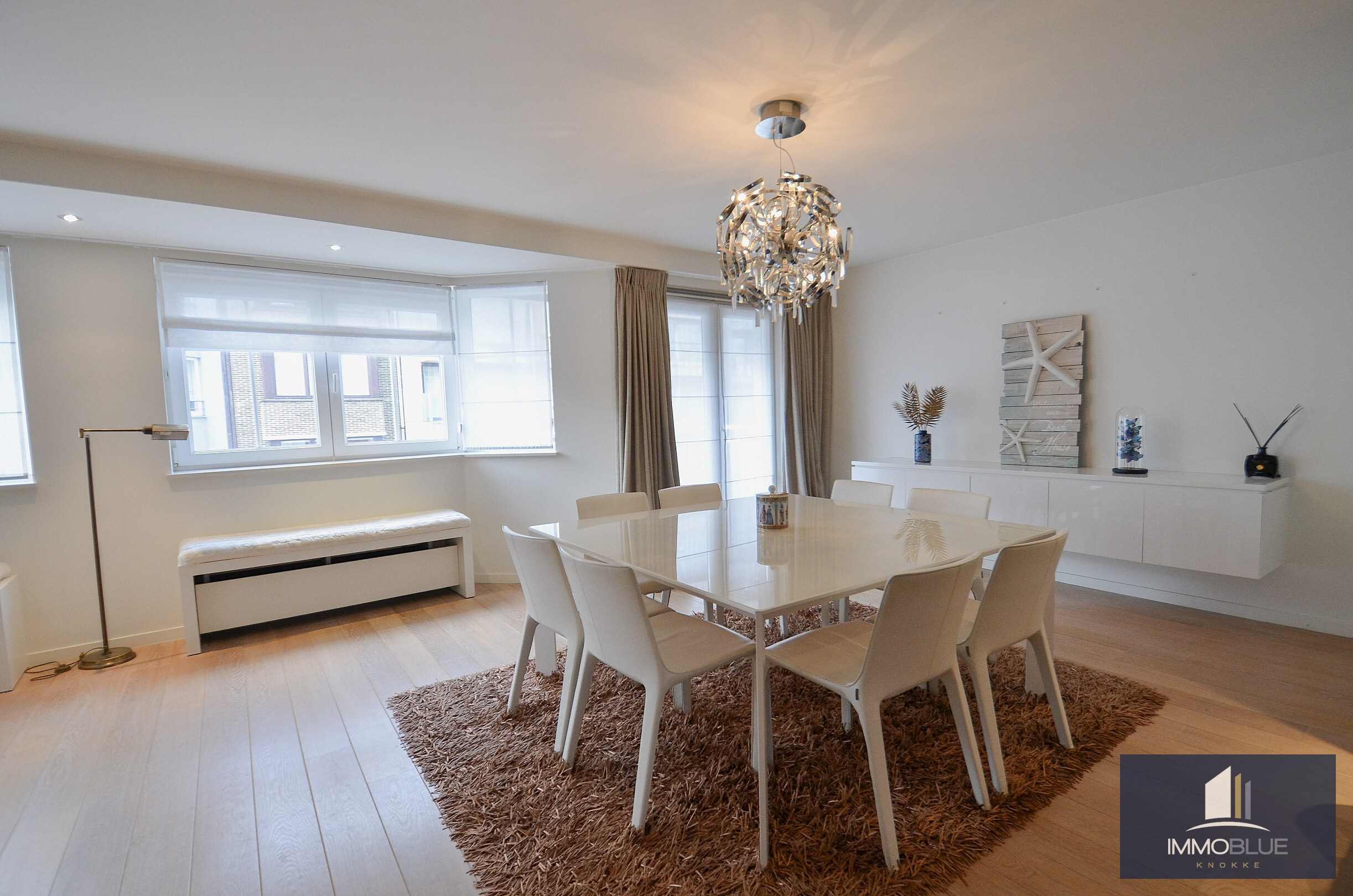 Offre exceptionnelle – Appartement particulièrement spacieux dans une résidence élégante. 