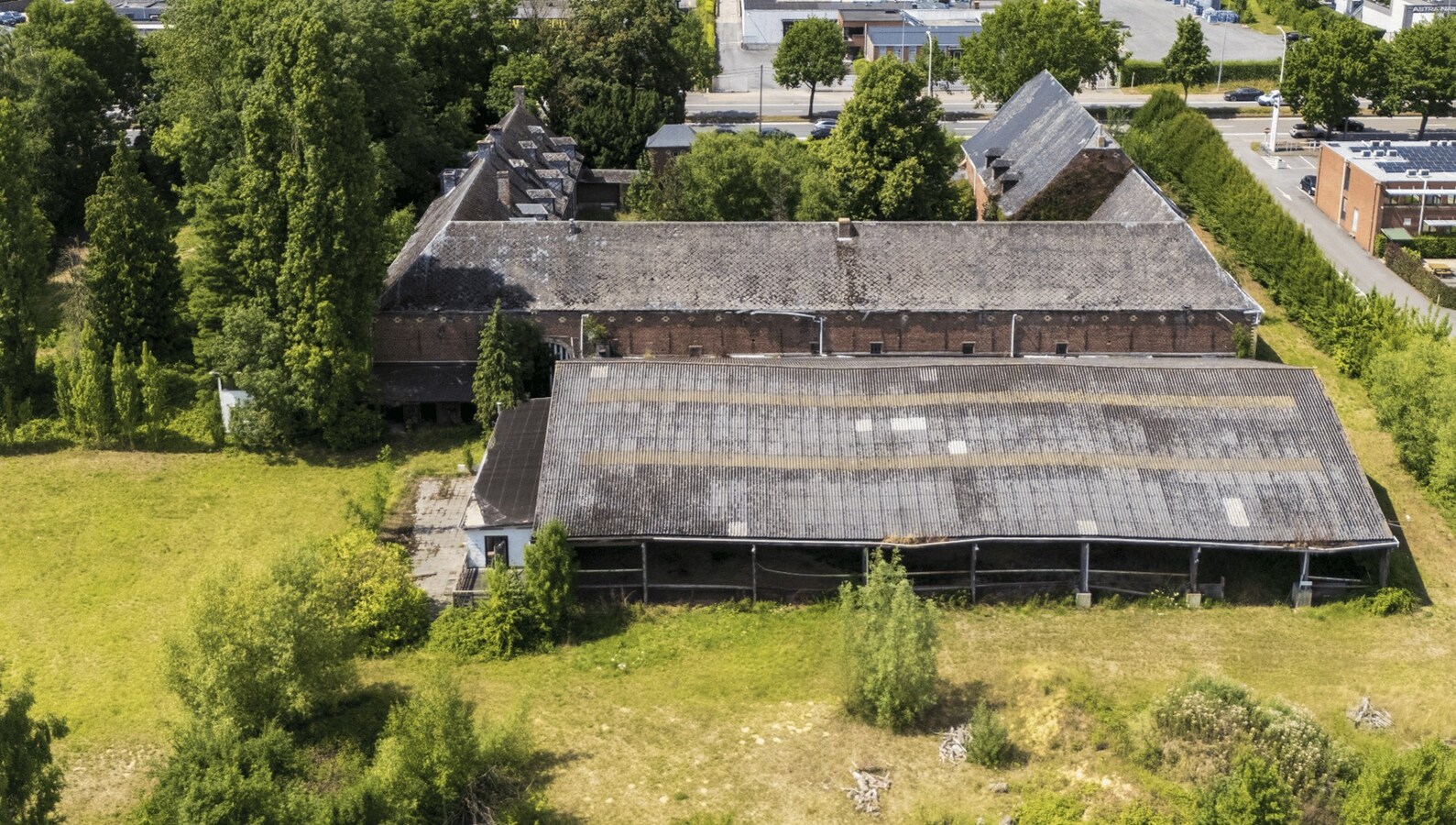 Property for sale in Sint-Pieters-Leeuw