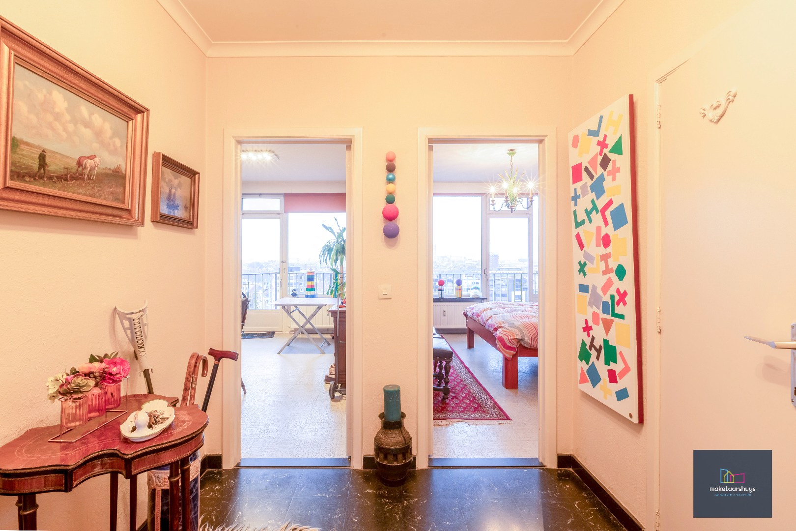 Ruim 2 slaapkamerappartement met garagebox nabij de Blaarmeersen 