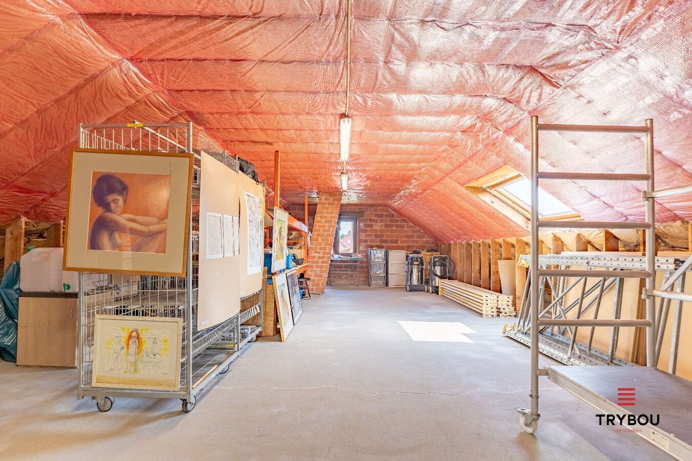 Gerenoveerde landelijke woning op een perceel van 1396m² met prachtige verzichten! 