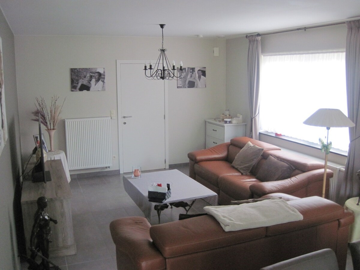 Tijdloos wonen in hartje Semmerzake. 