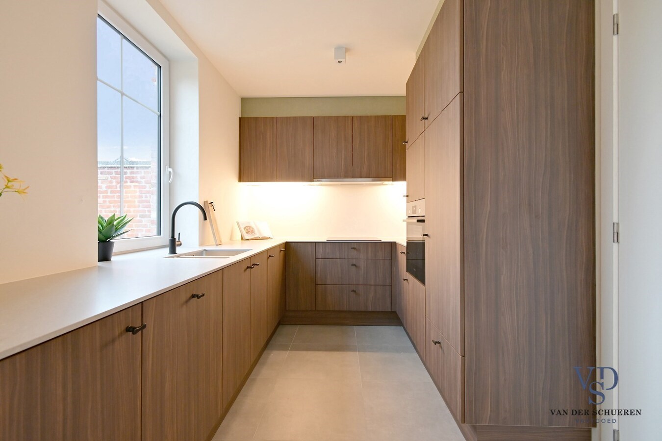 Uitzonderlijke BEN-woning nabij Tiegembos. 