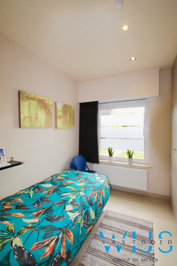 Prachtige instapklare bungalow te Waarschoot ! 