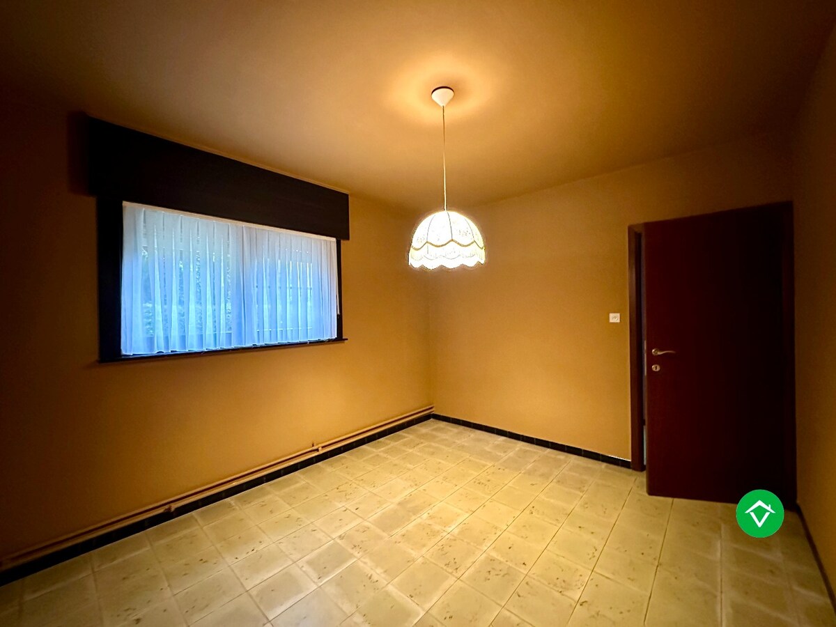 Ruime bungalow op 4140 m² met prachtige zichten en absolute rust in Torhout 