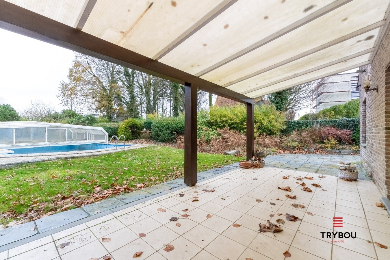 Wonen met een vakantiegevoel – unieke villa op de top van de Rodeberg 