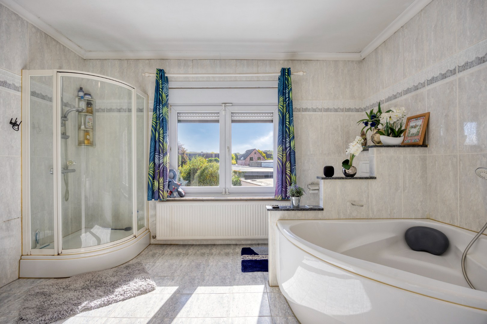 Woning met 3 ruime slaapkamers, bureau, tuin , kelder en zolder in Kessel-Lo! - EPC 198 kWh/m² - bewoonbare opp. 233 m² 