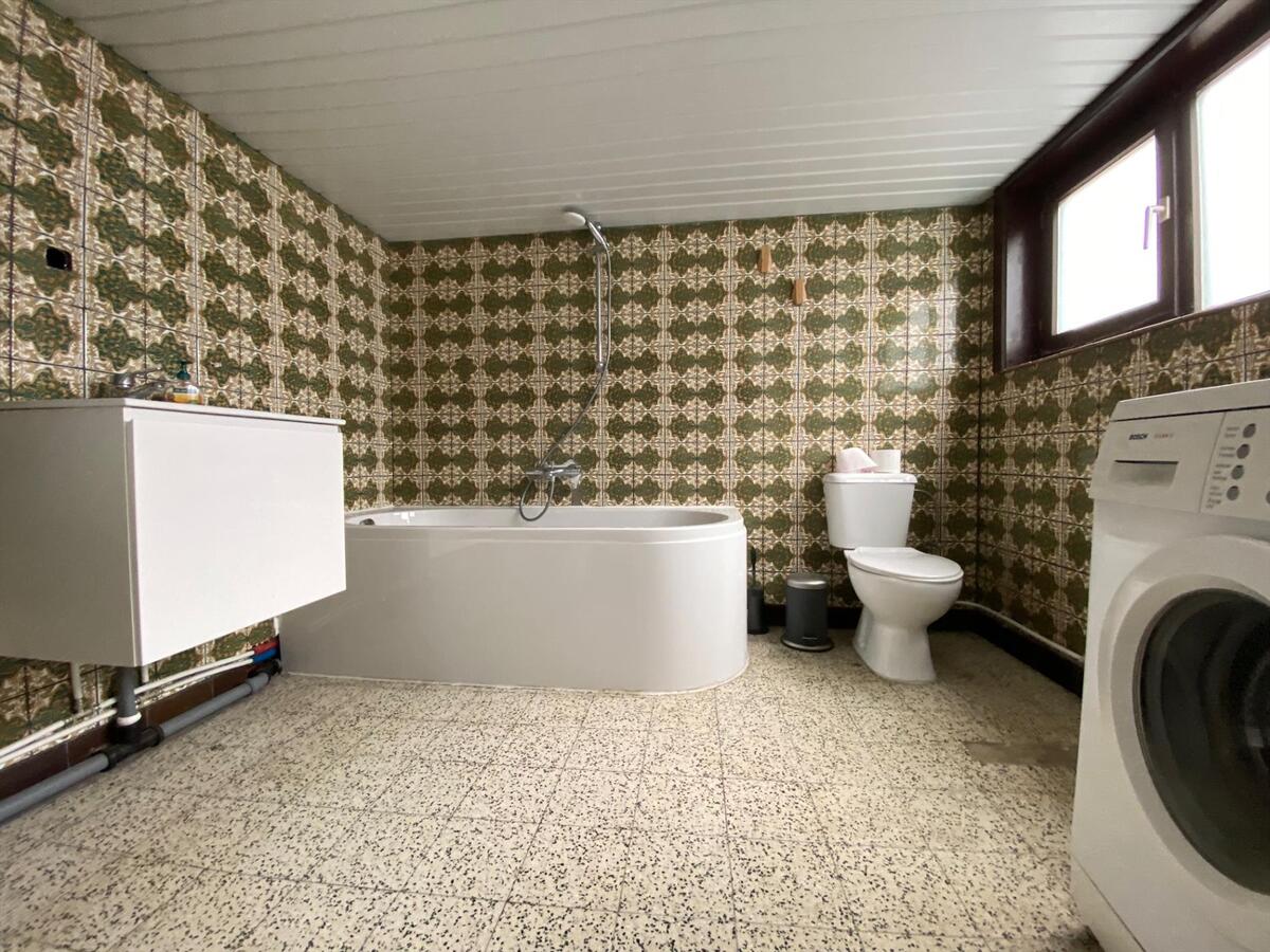 Woning met garage te Koekelare 