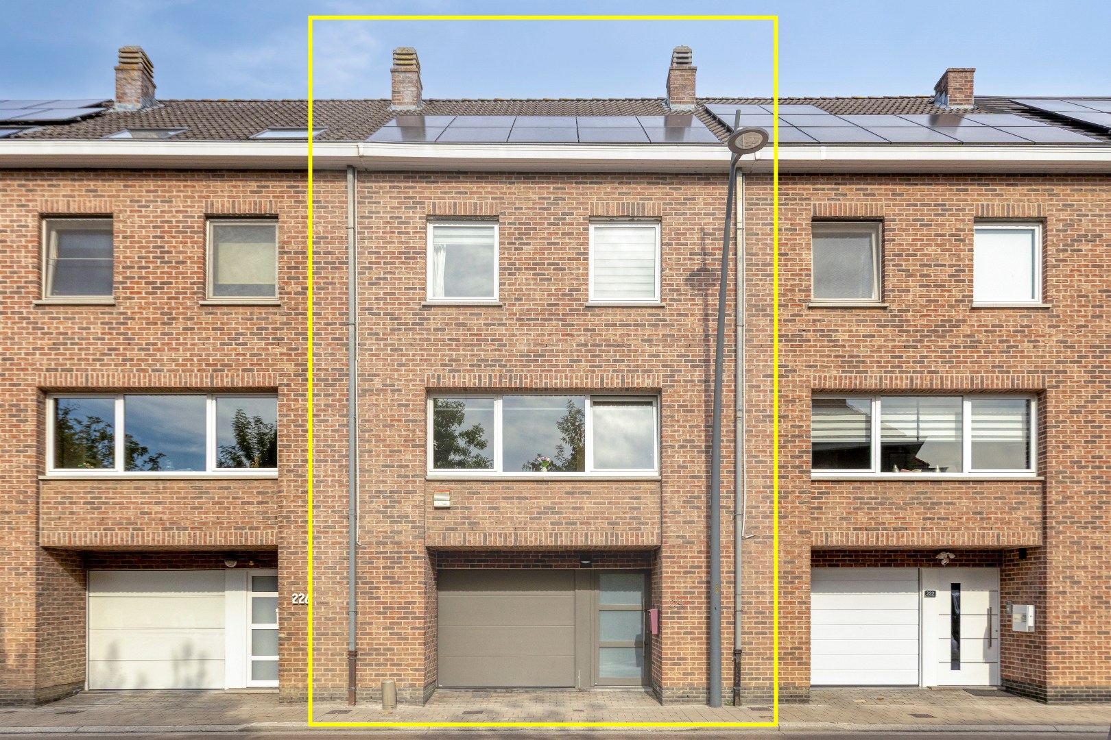 Instapklare woning (EPC:B) met 4 slpk, tuin en garage 