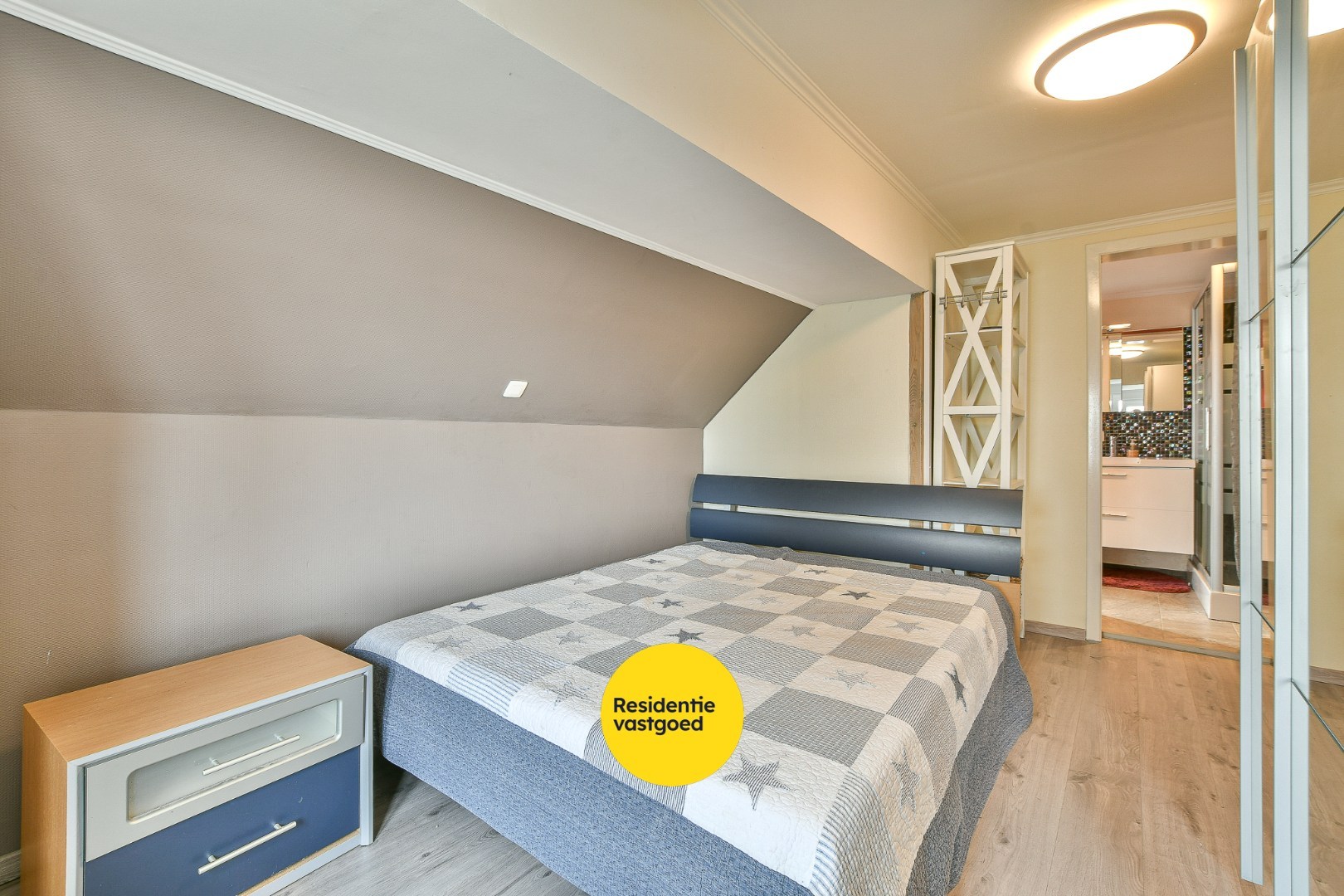 Ruime woning op toplocatie - vlakbij centrum, strand &amp; zee! 