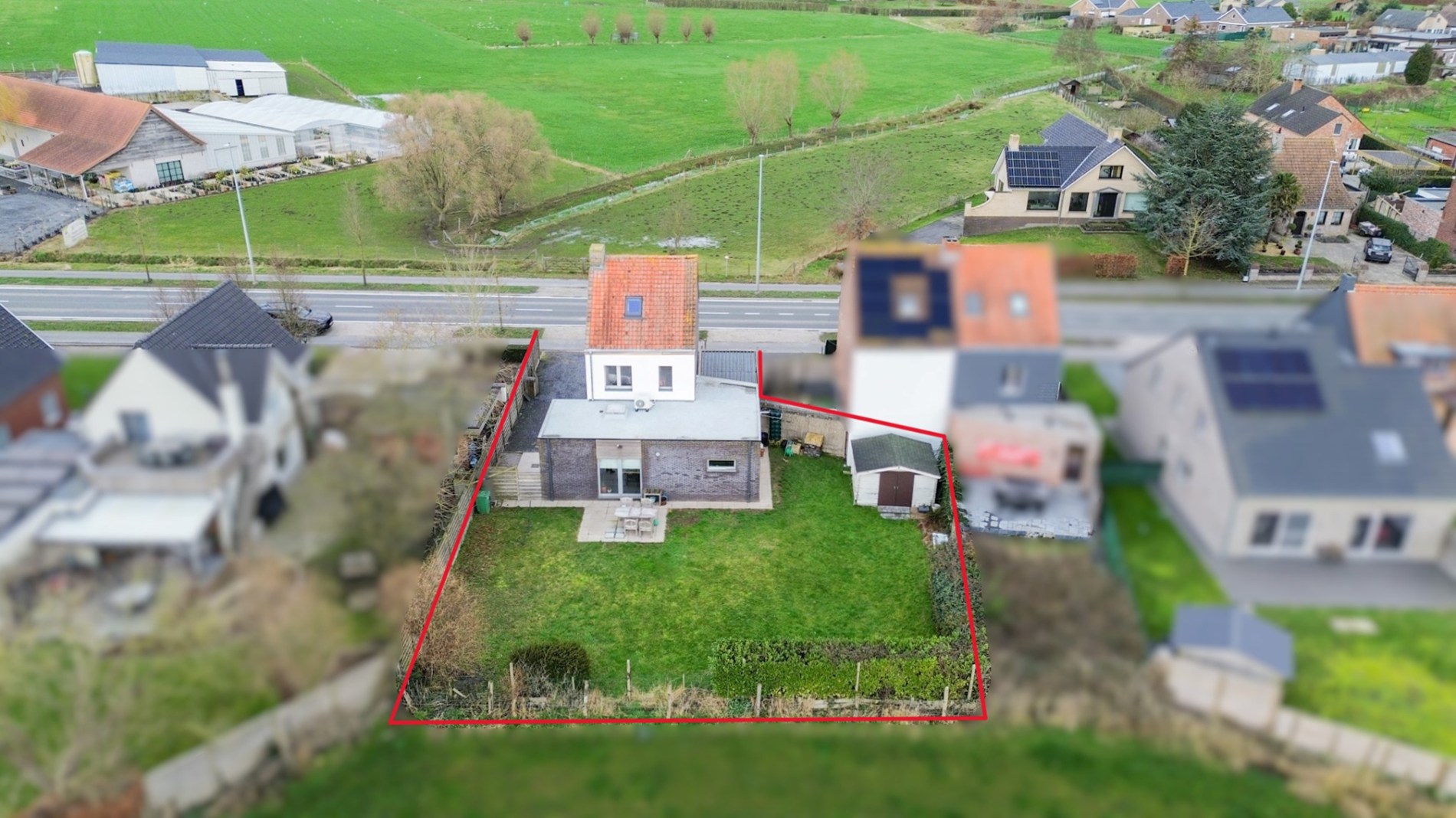 Alleenstaande woning met open zicht en mooie tuin, perceel 539 m², Torhout 