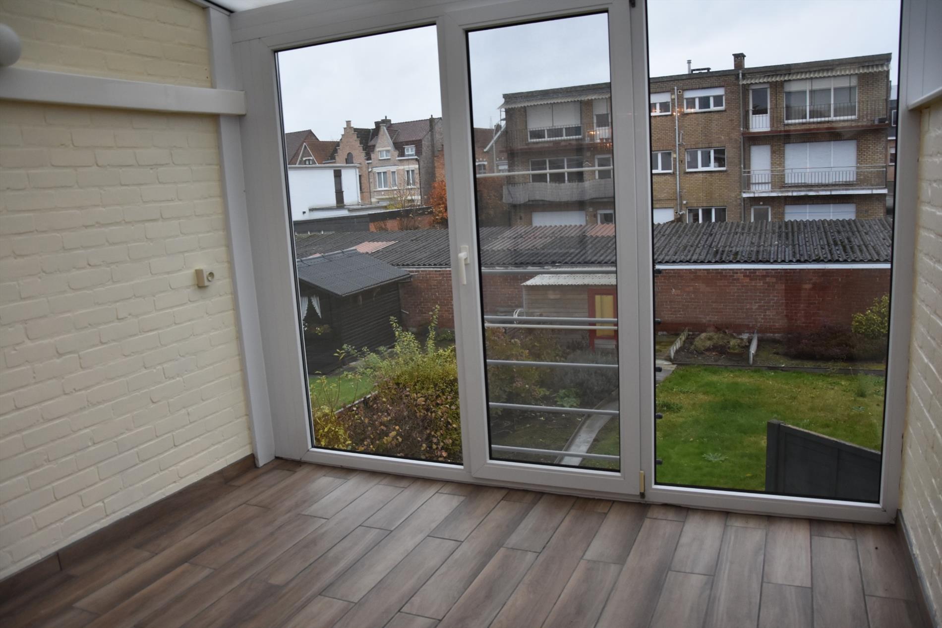 Instapklare HOB met garage en tuin 