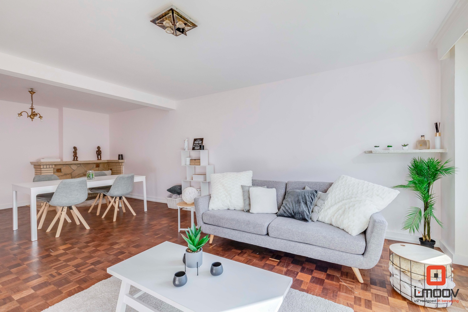 Karaktervol appartement te koop in Sint-Amandsberg. 