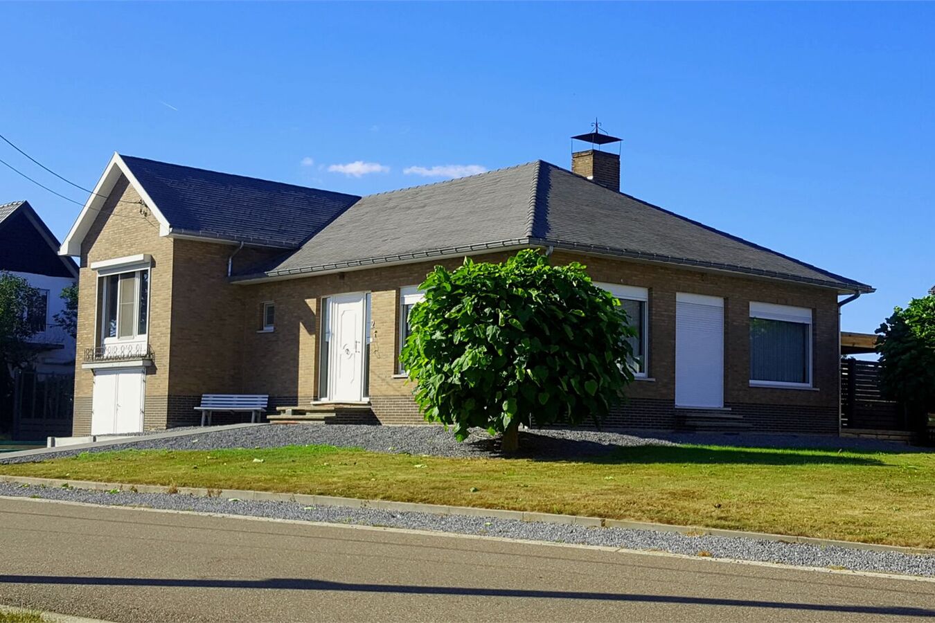 Verkocht bungalow - Veldwezelt