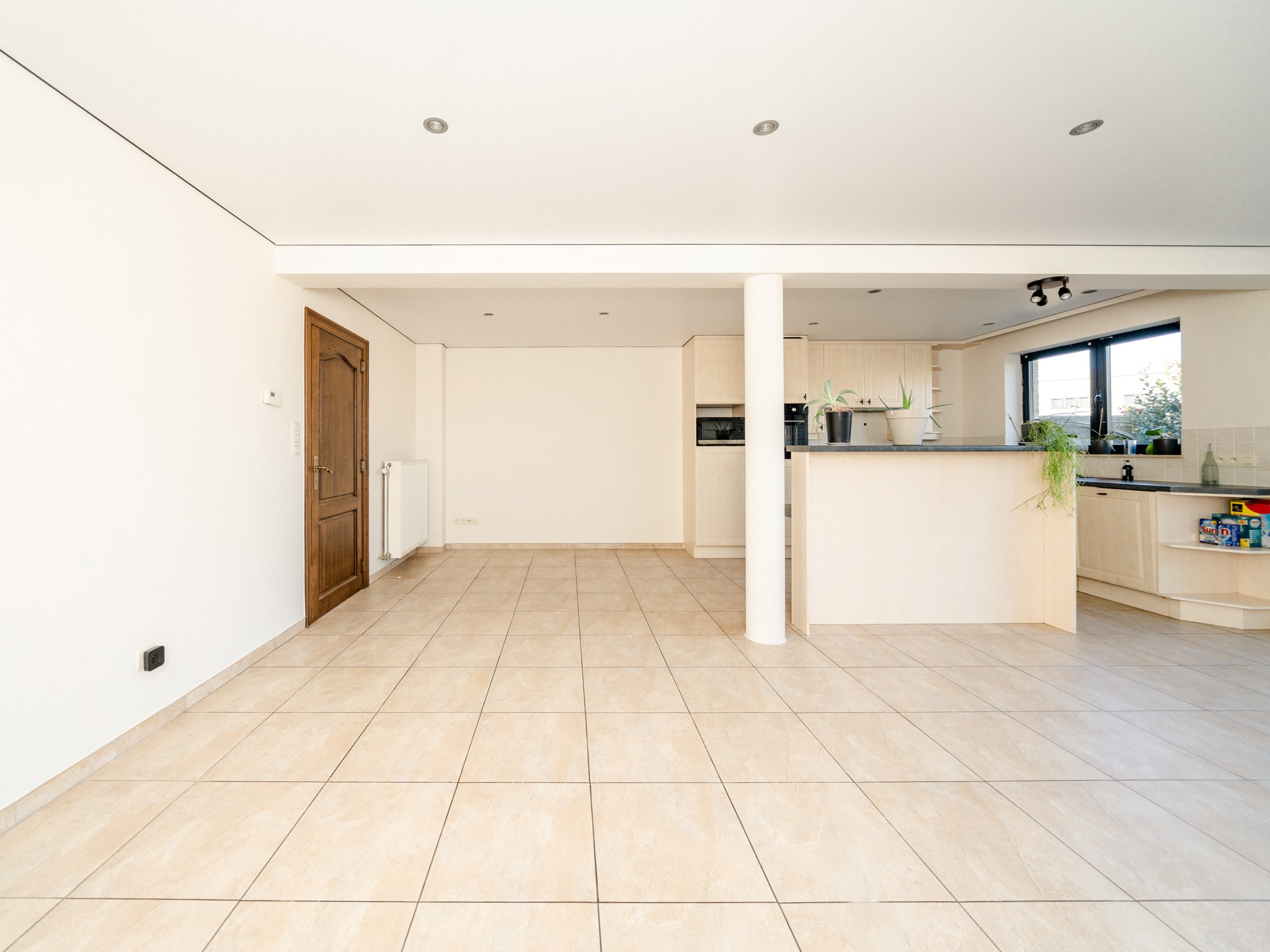 Energiezuinige, recente woning met 3 kamers, garage en tuin 