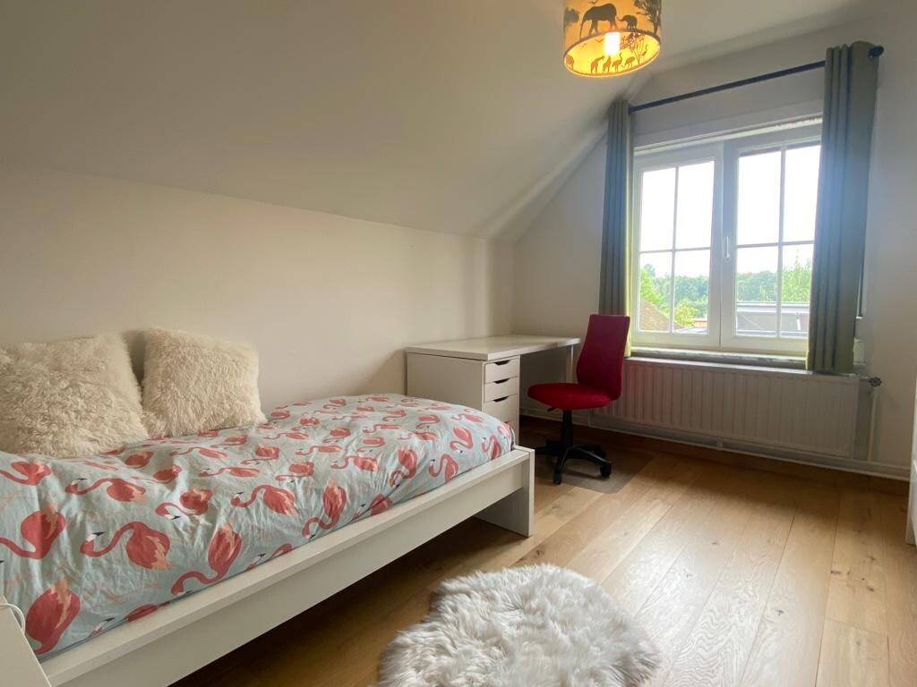 Instapklare woning in open bebouwing gelegen te Alken - Korte duur huurcontract 