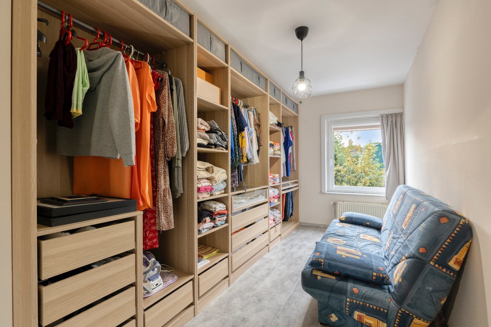 Instapklare woning (EPC:B) met 4 slpk, tuin en garage 
