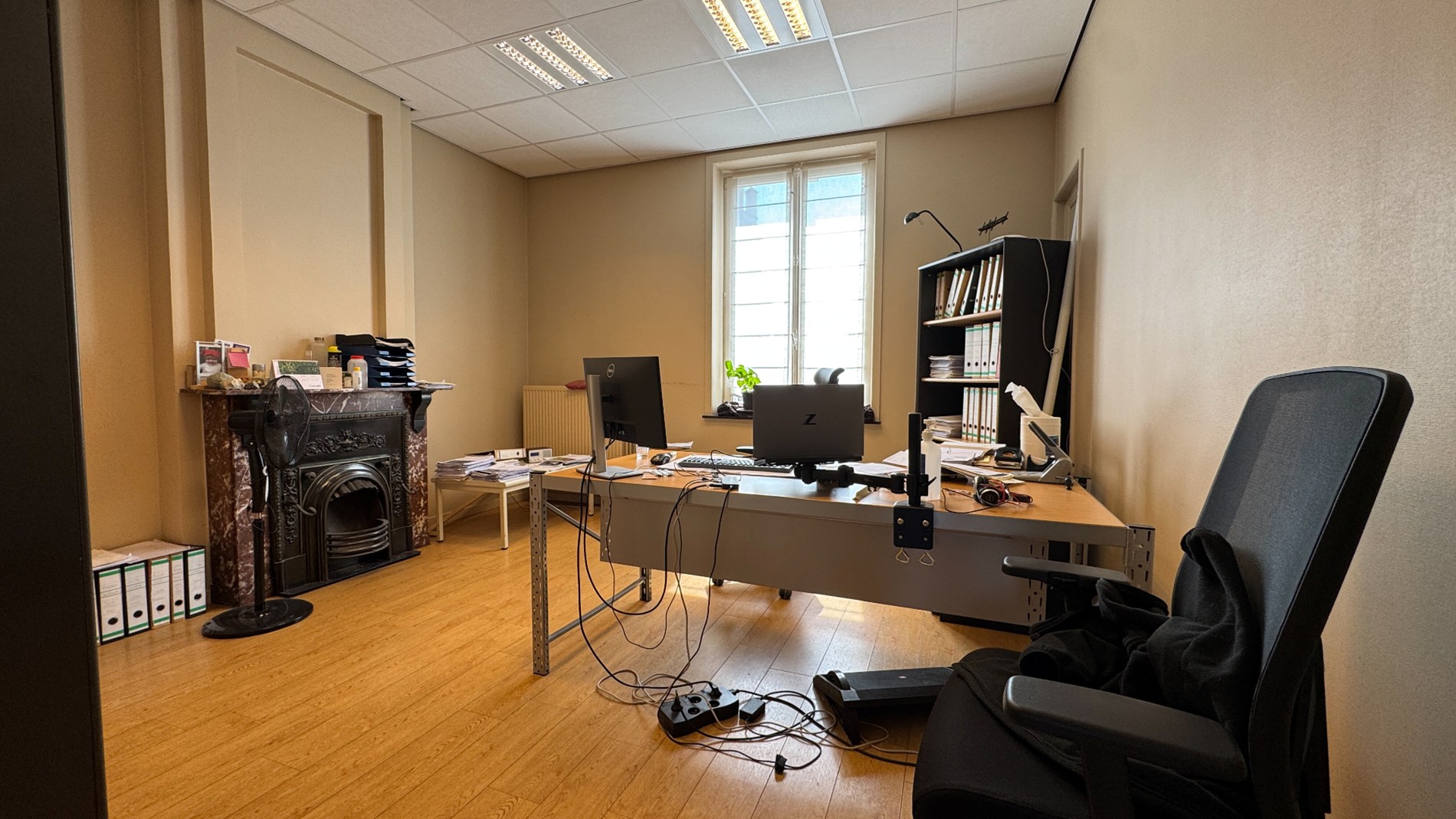 Kantoren te huur in riante herenwoning aan het Zuid in Gent