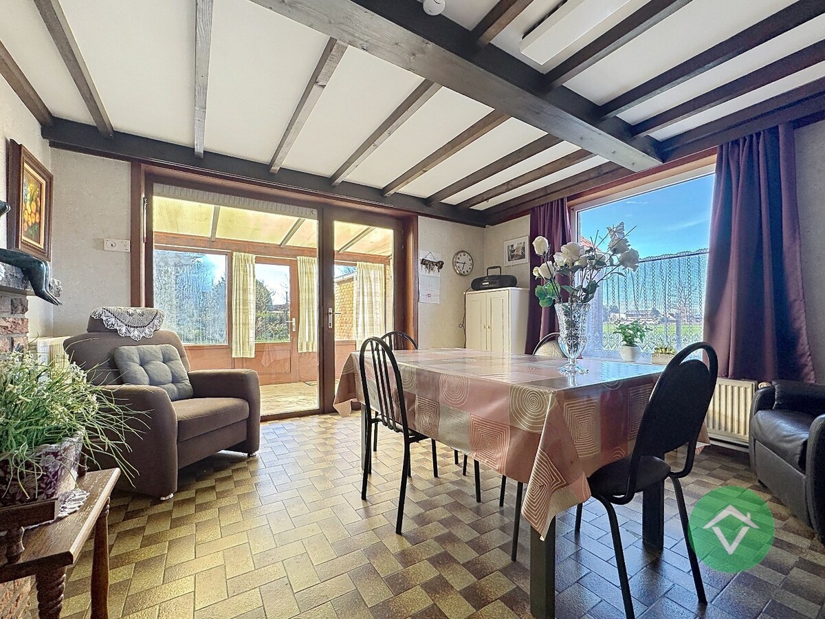 Woning met 3 slaapkamers en garage te Eernegem 