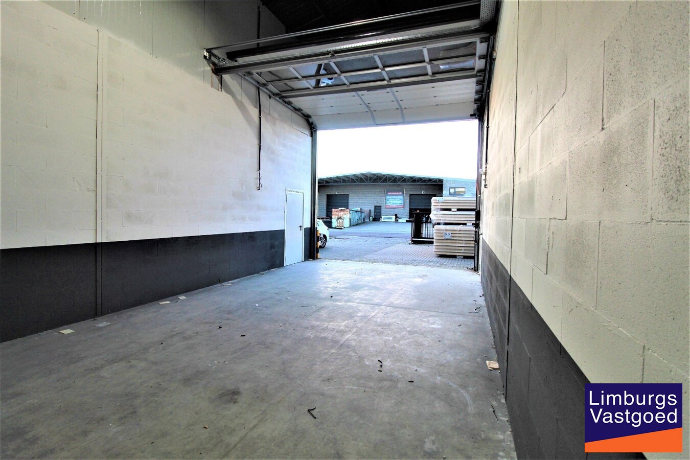 TRUDONIS - KMO UNIT 10 - 166 m² - sectionaal poort - nabij N79 