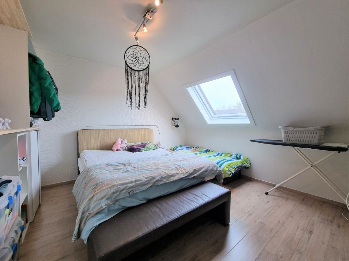 Mooie gezinswoning met tuin &amp; garage in rustige, kindvriendelijke woonwijk - Dudzele 