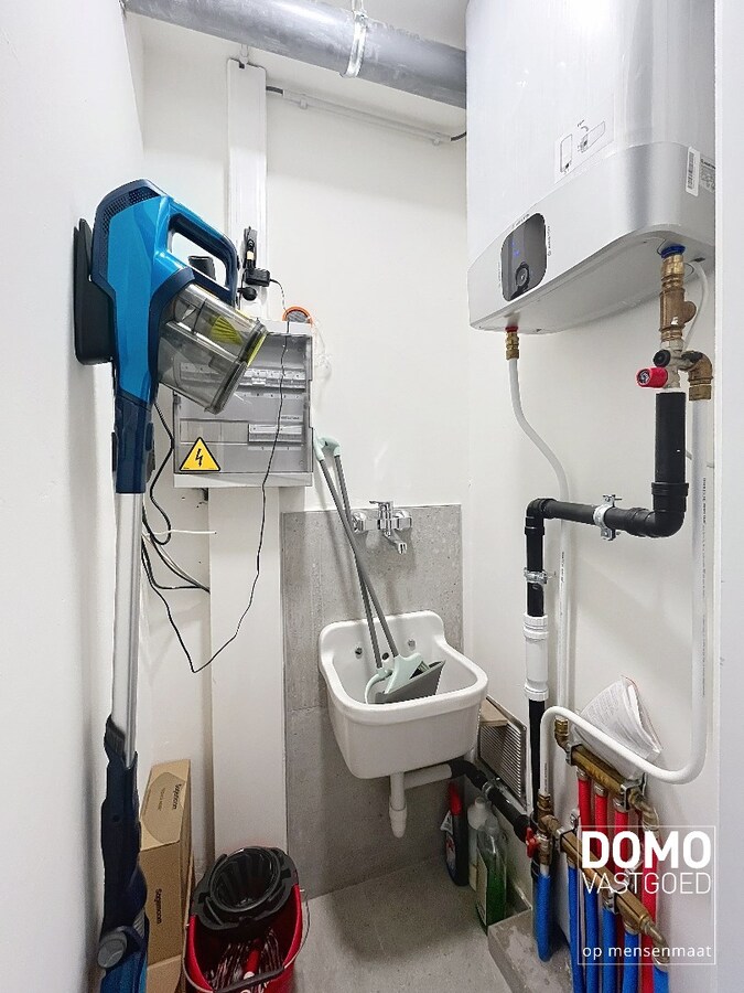 LUXUEUS EN BEMEUBELD 1 SLAAPKAMER APPARTEMENT TE TUILT (KURINGEN) 