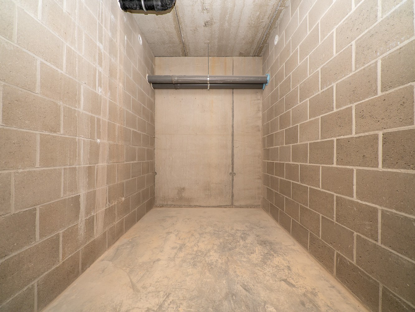 Nieuwbouw 1-kamer appartement met parking, kelder &amp; terras 