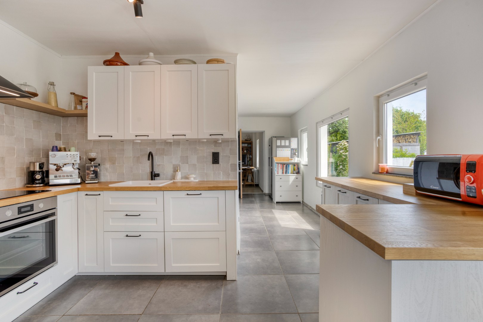Zeer rustig gelegen half open bebouwing met 4 slaapkamers en ruime tuin in Pellenberg - EPC 162 kwh/m2 