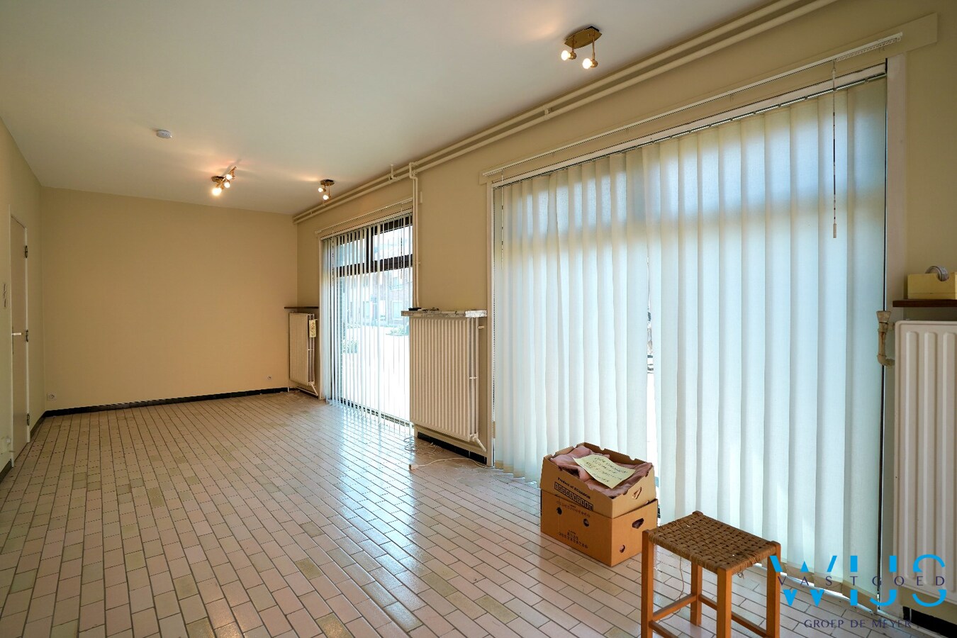 Ruime woning met handelsmogelijkheid in centrum Assenede 