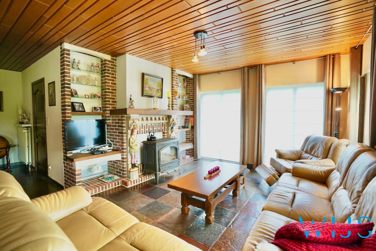 Ideaal woonhuis op fantastische locatie te Assenede ! 