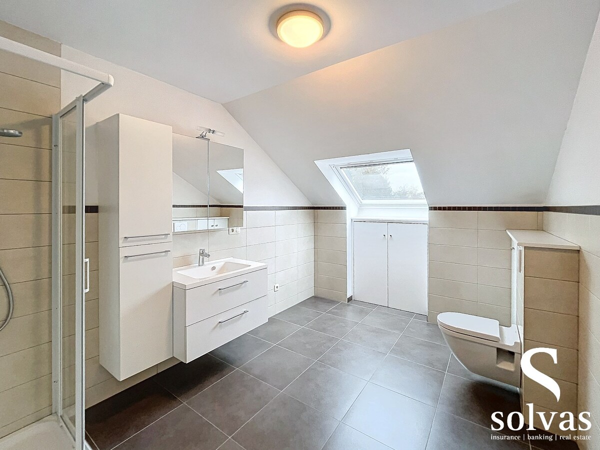 Moderne gezinswoning met 3 slaapkamers - centrum Poeke 