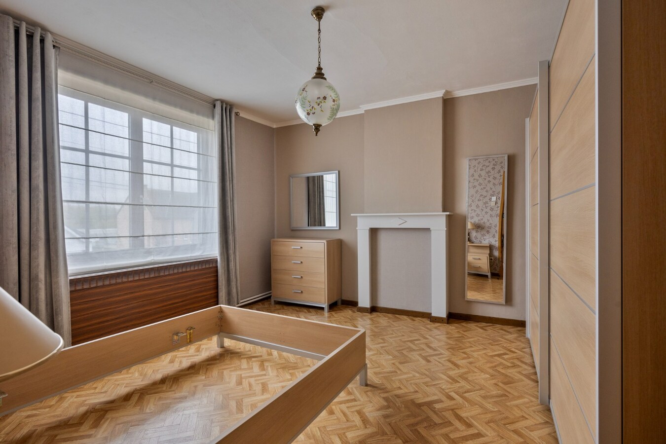 Open bebouwing met 3 slaapkamers in landelijke omgeving 