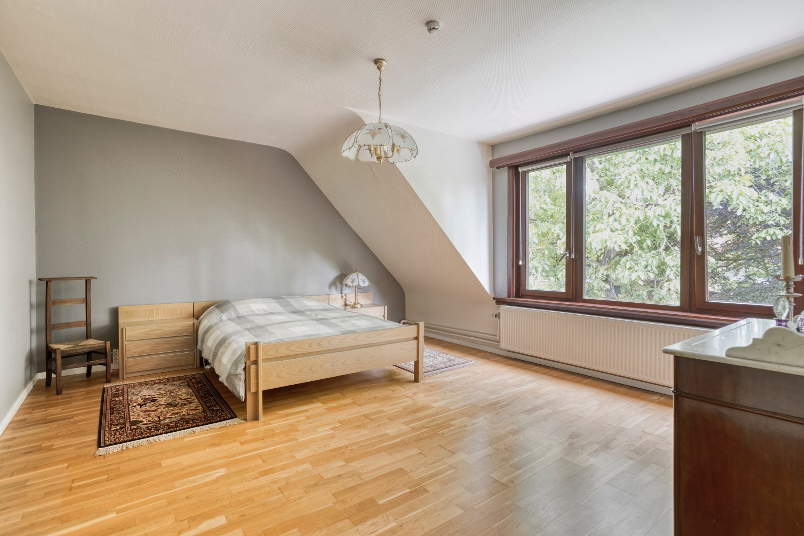 Charmante woning van 256 m2 met 4 slaapkamers te Wommelgem! 