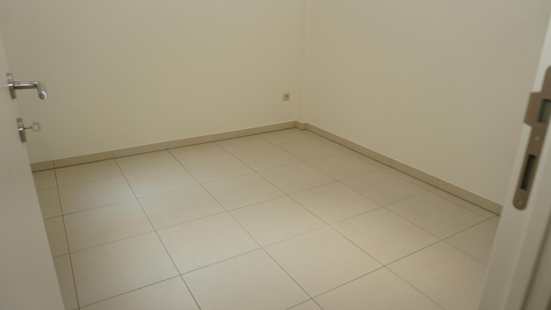 APPARTEMENT MET 1 SLAAPKAMER BIJ PETIT-PARIS 