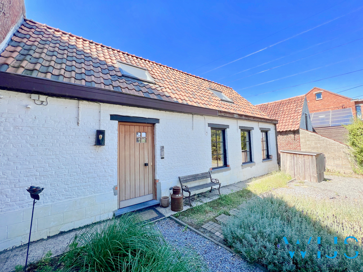 Verrassend ruim woonhuis op een TOPlocatie te Wippelgem 