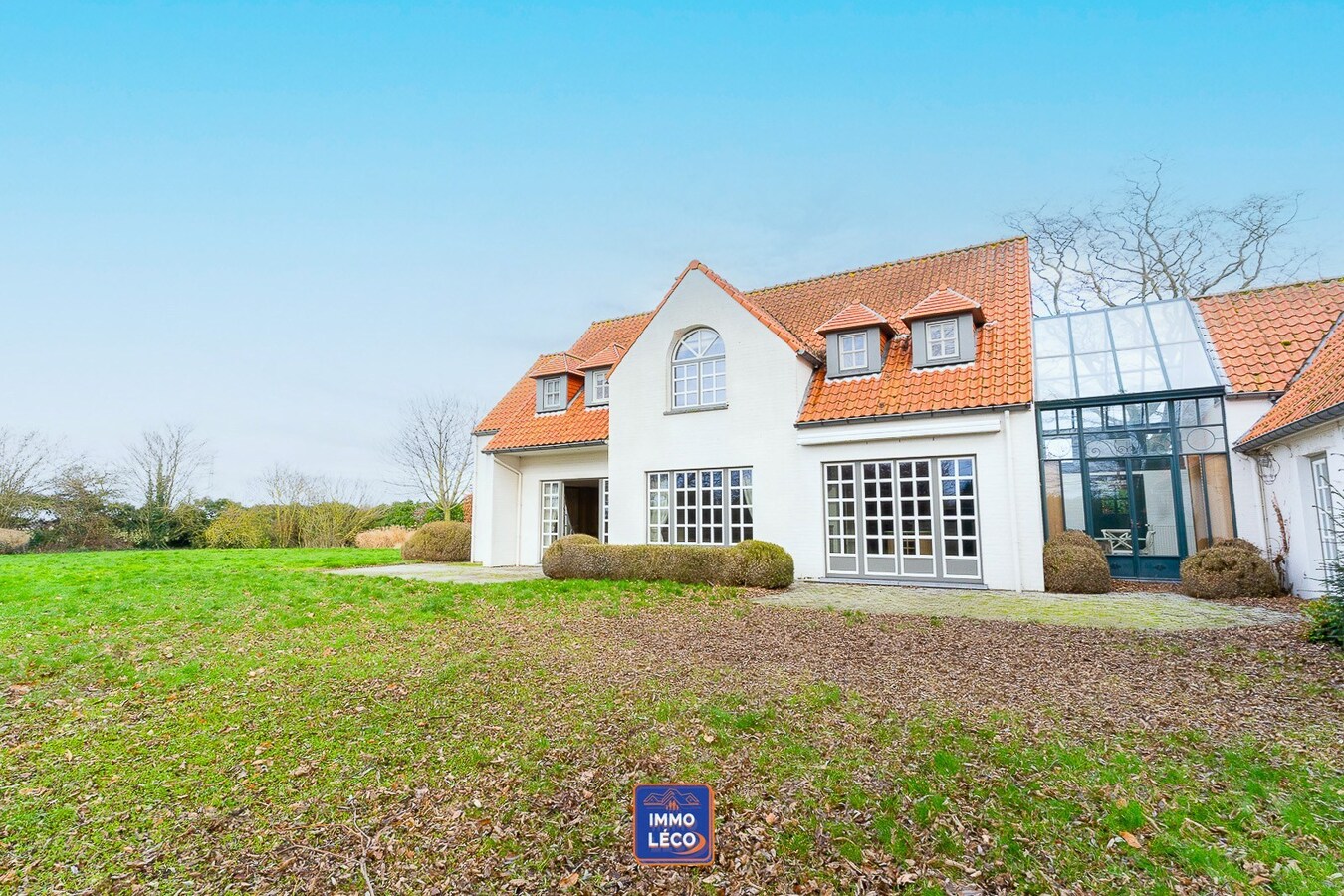 Propriété d'exception érigée sur 5592m², dans un environnement hyper prisé ! 